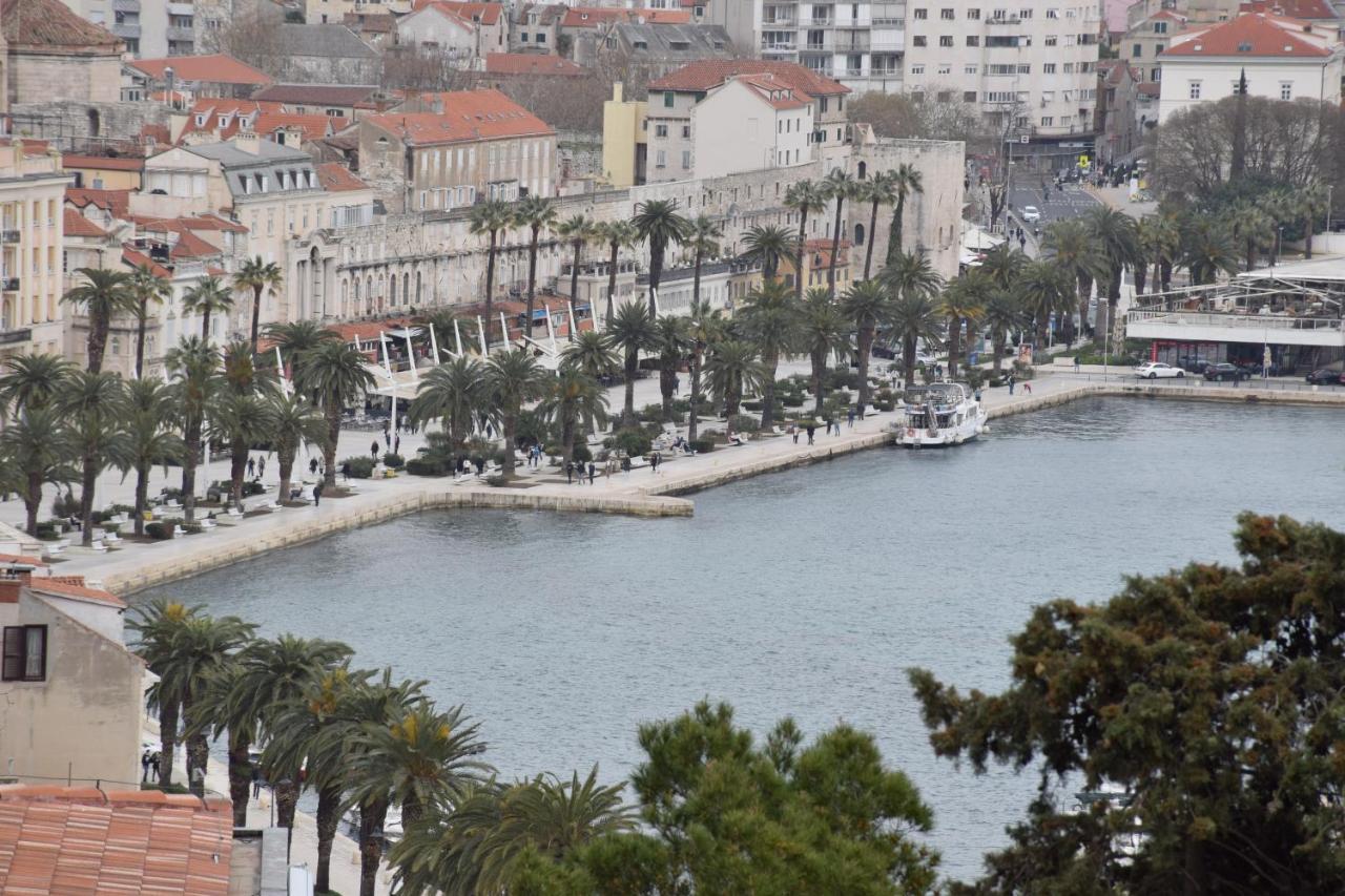 Diocles Place Apartman